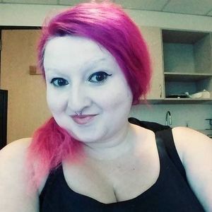 Meet your Posher, Cecelia